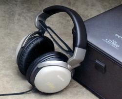 SONY  MDR CD3000