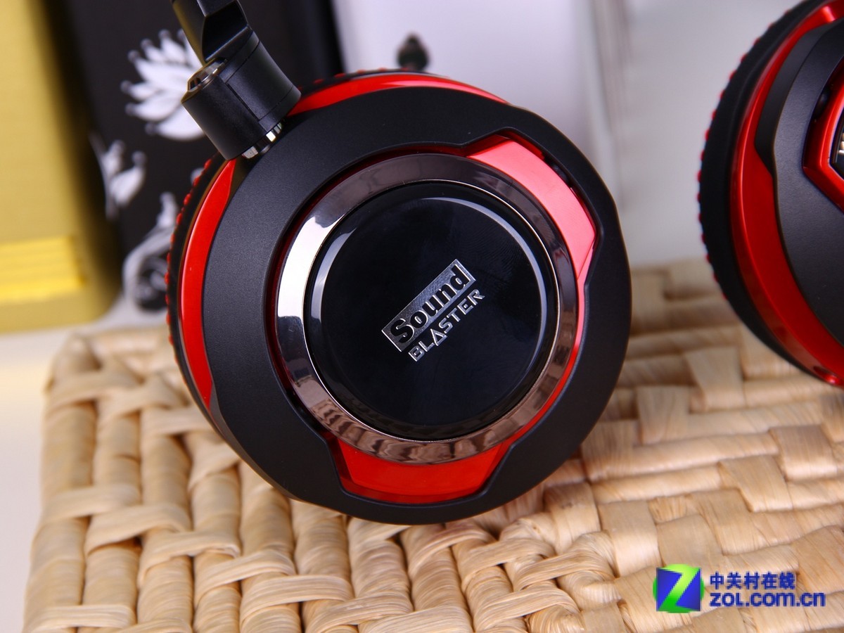 [Creative] Creative Sound Blaster EVO ZX Headphones