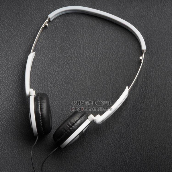 [Beyerdynamic] Beyerdynamic DTX 300 Headphones