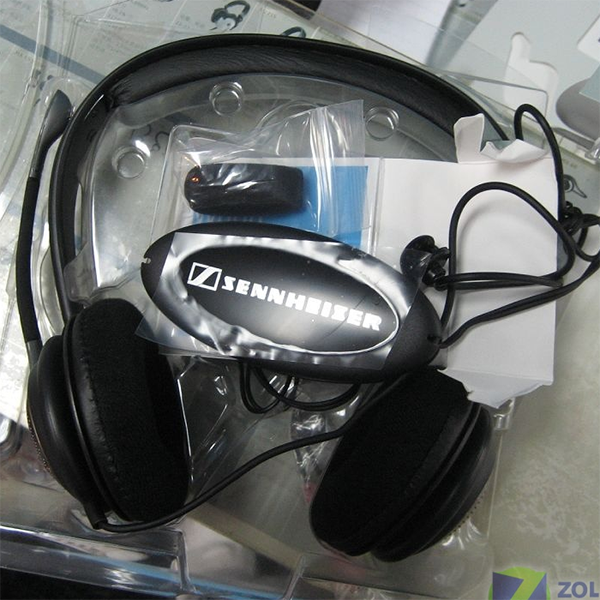 [Sennheiser] Sennheiser PC 166 Headphones