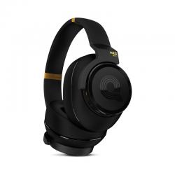 AKG N90Q